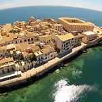 דירה Ortigia Terrazza Su Due Mari By Ortigia Apartm...