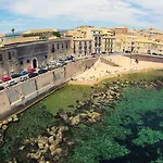 Ortigia Terrazza Su Due Mari By Ortigia Apartm... *