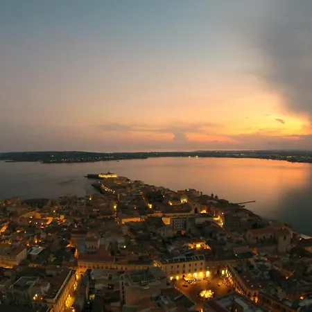 Ortigia Terrazza Su Due Mari By Ortigia Apartment