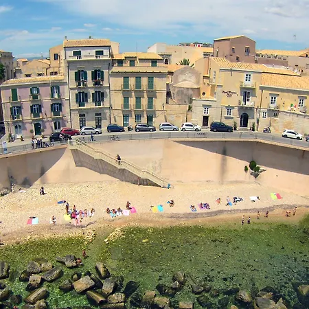 Ortigia Terrazza Su Due Mari By Ortigia Apartm... * Syracuse